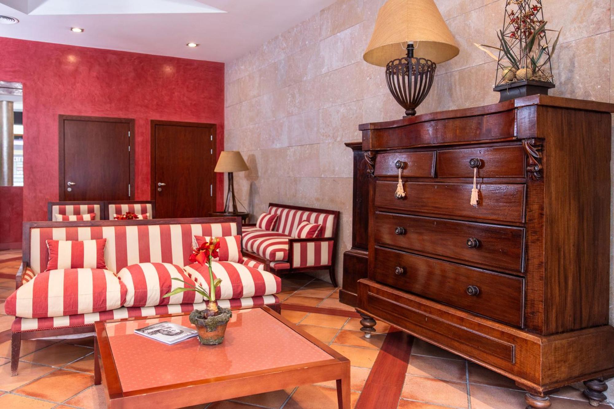 Rvhotels Vila De Tossa (Adults Only) 또사데마르 외부 사진