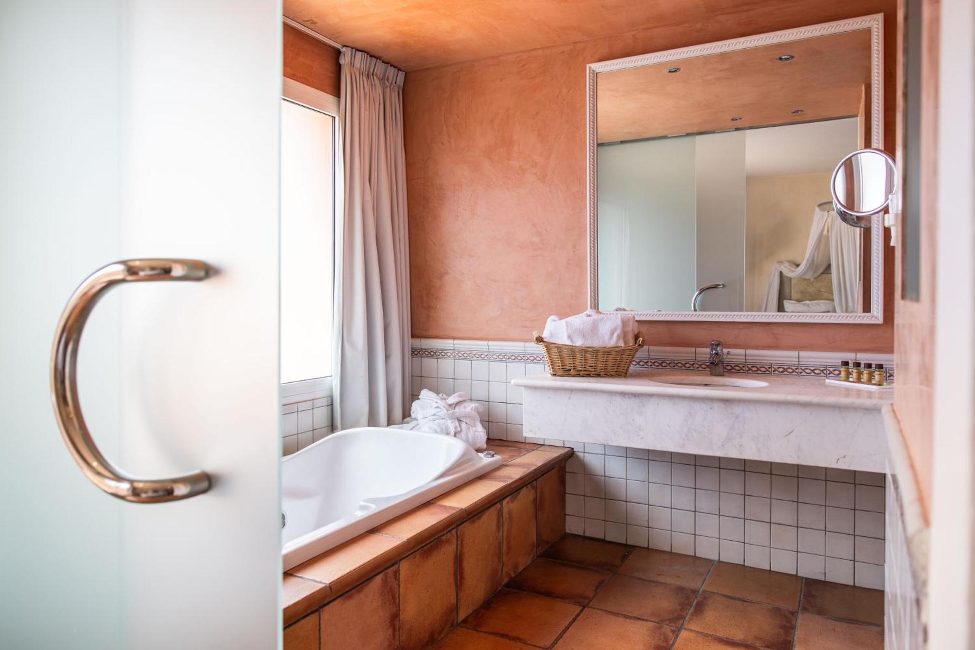 Rvhotels Vila De Tossa (Adults Only) 또사데마르 외부 사진